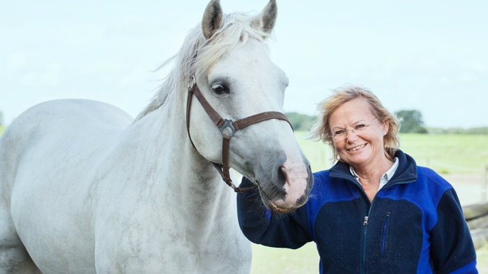 Gitte med sin häst